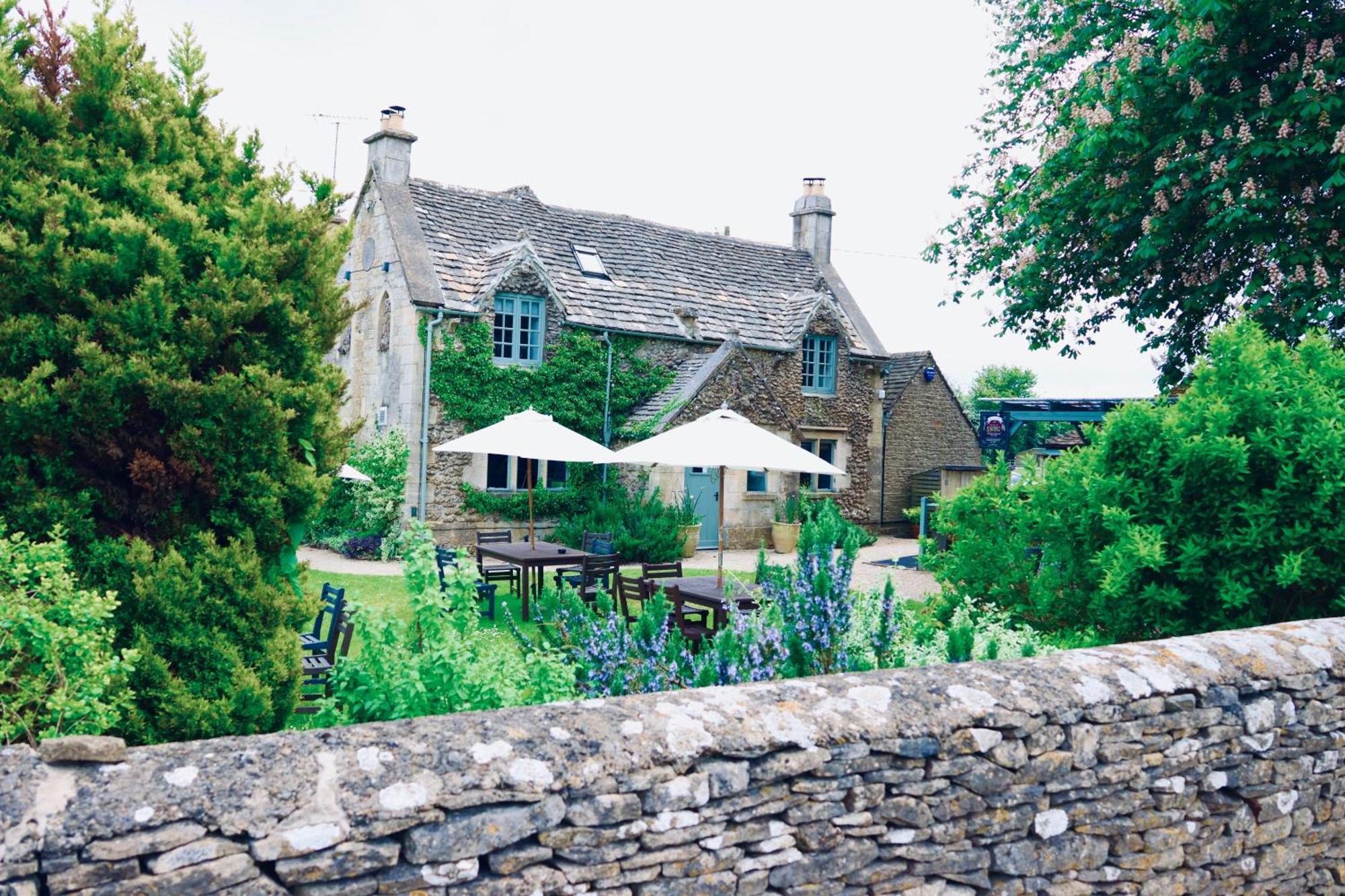 The Ragged Cot Hotel Minchinhampton Exterior foto